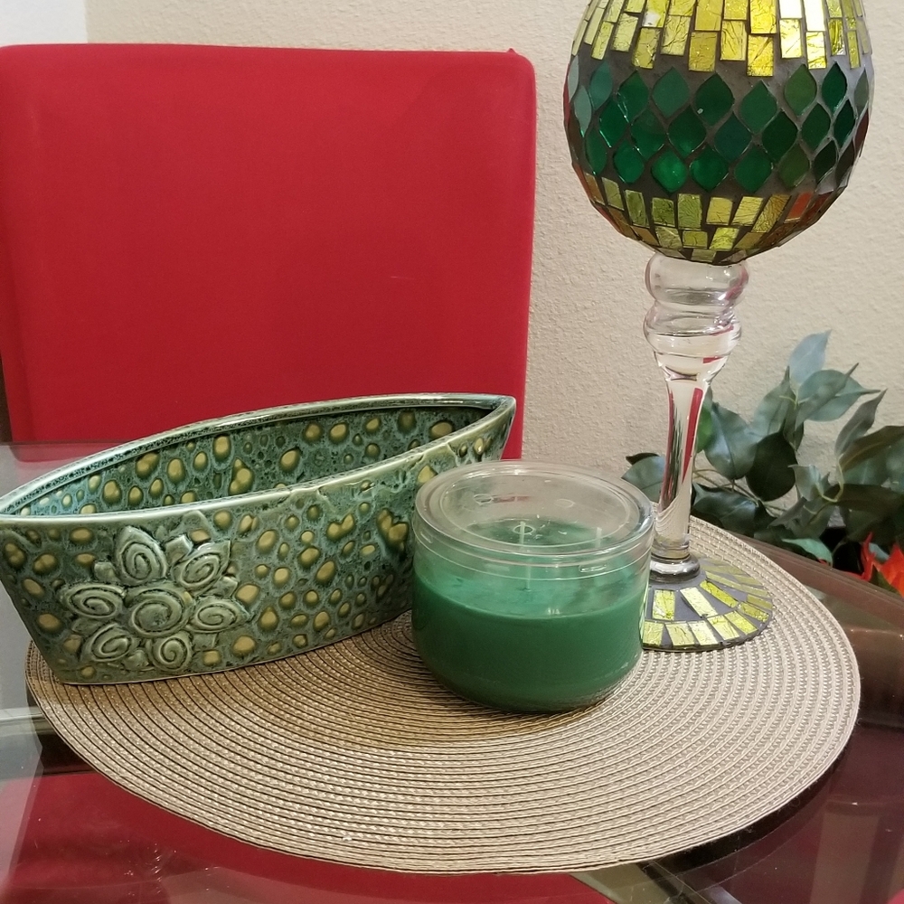 3 PIECE GREEN & GOLD MOSIAC CANDLE HOLDER/ BOWL/PLANTER, CANDLE BUNDLE SET